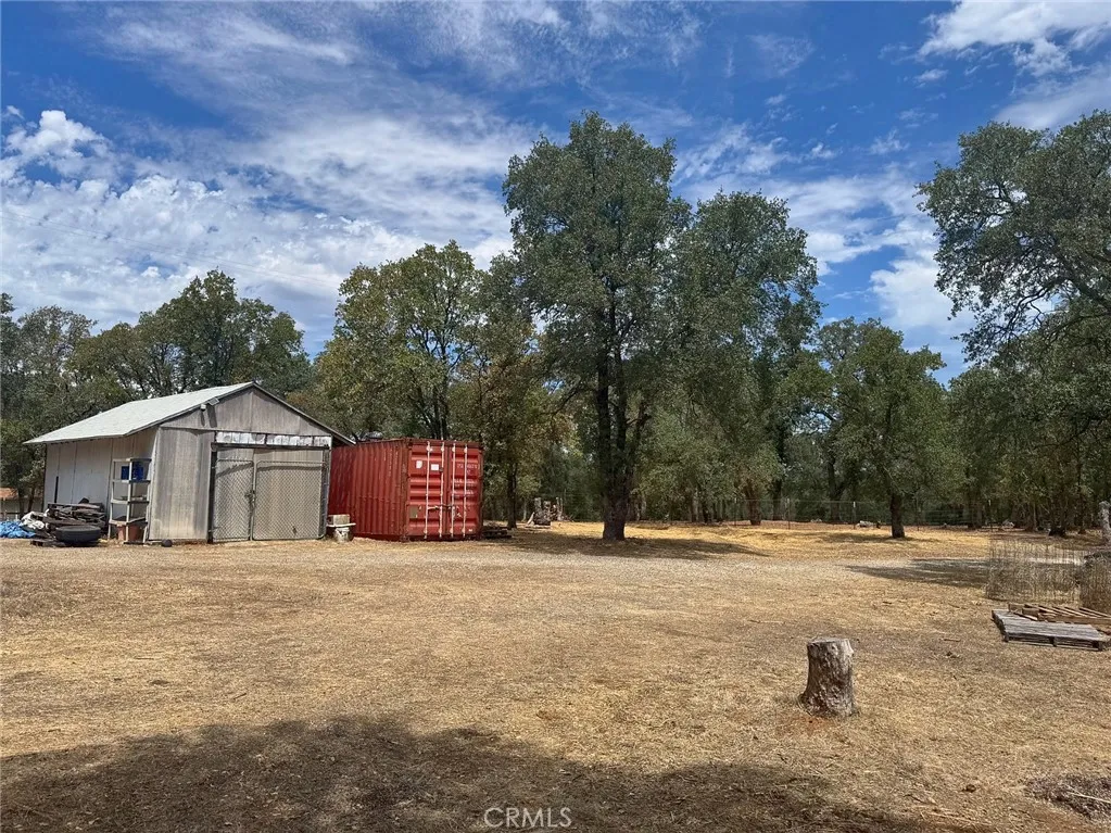 main property photo 17