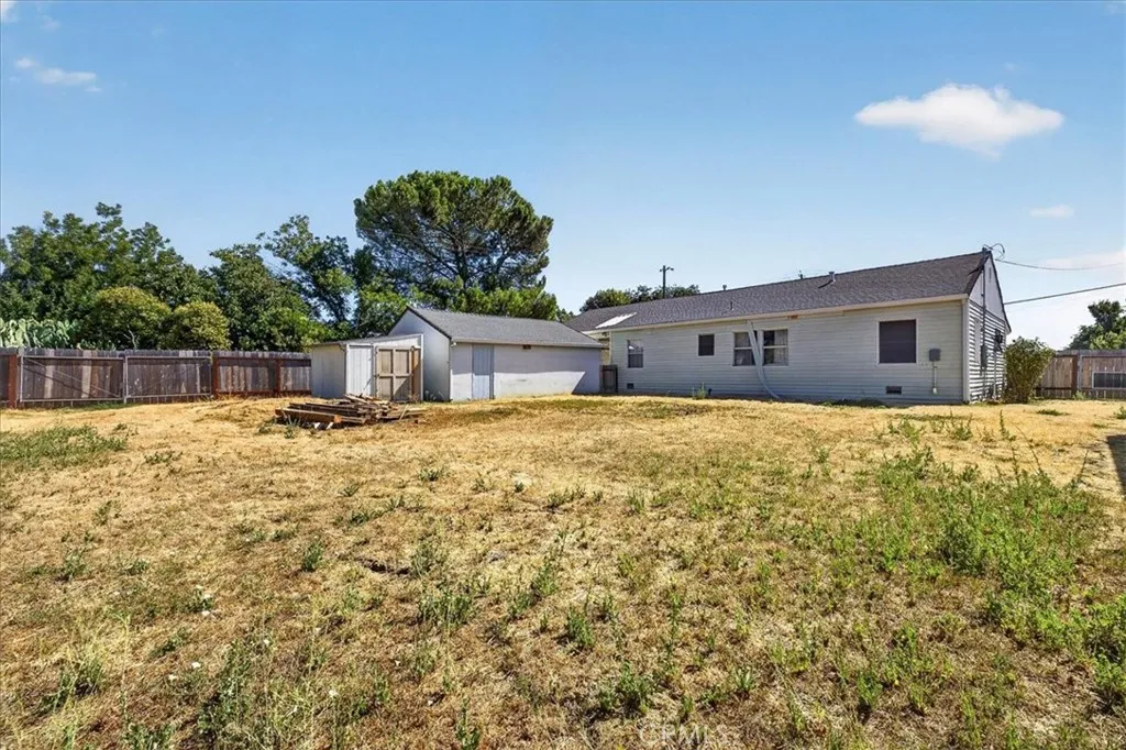 main property photo 36