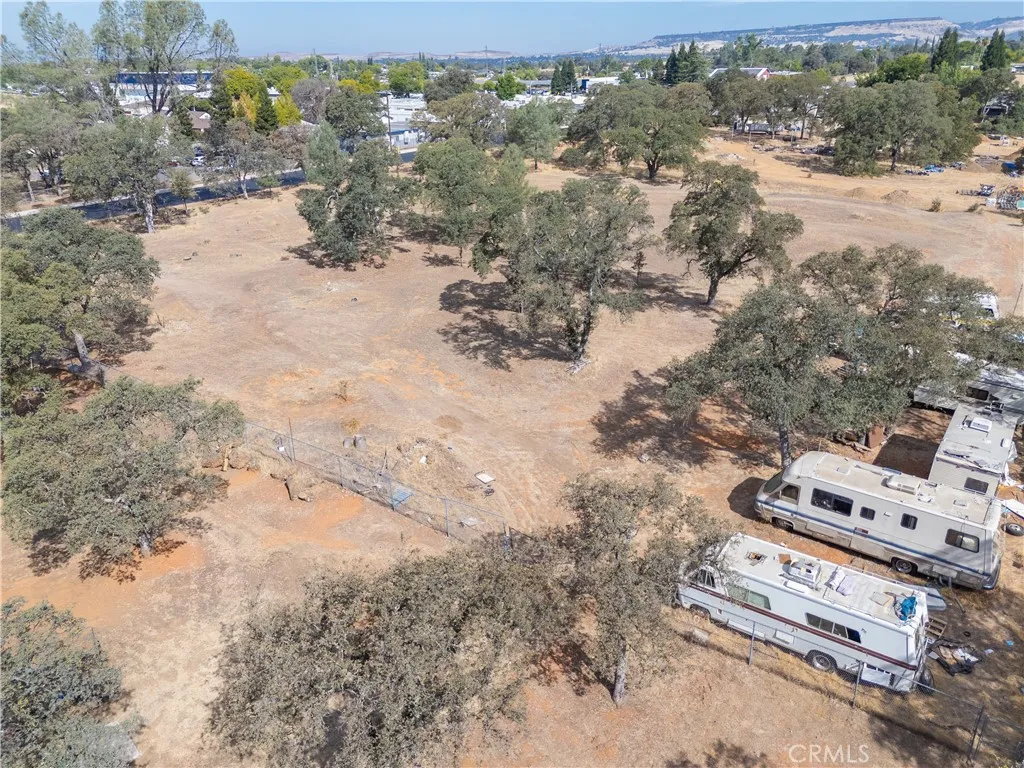 main property photo 34