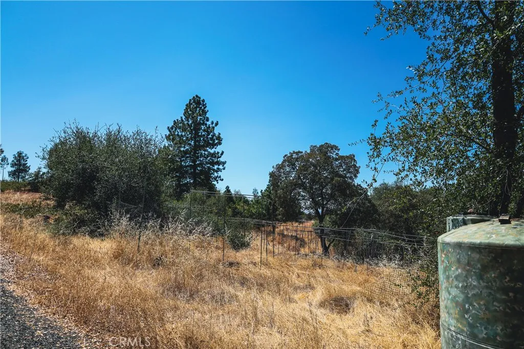 main property photo 27