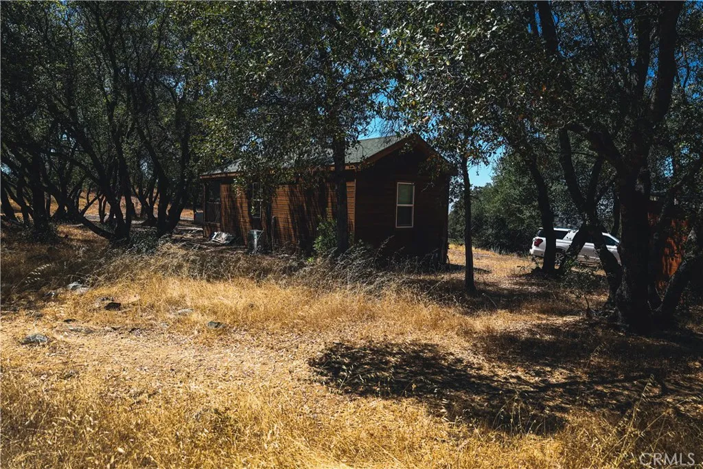 main property photo 35