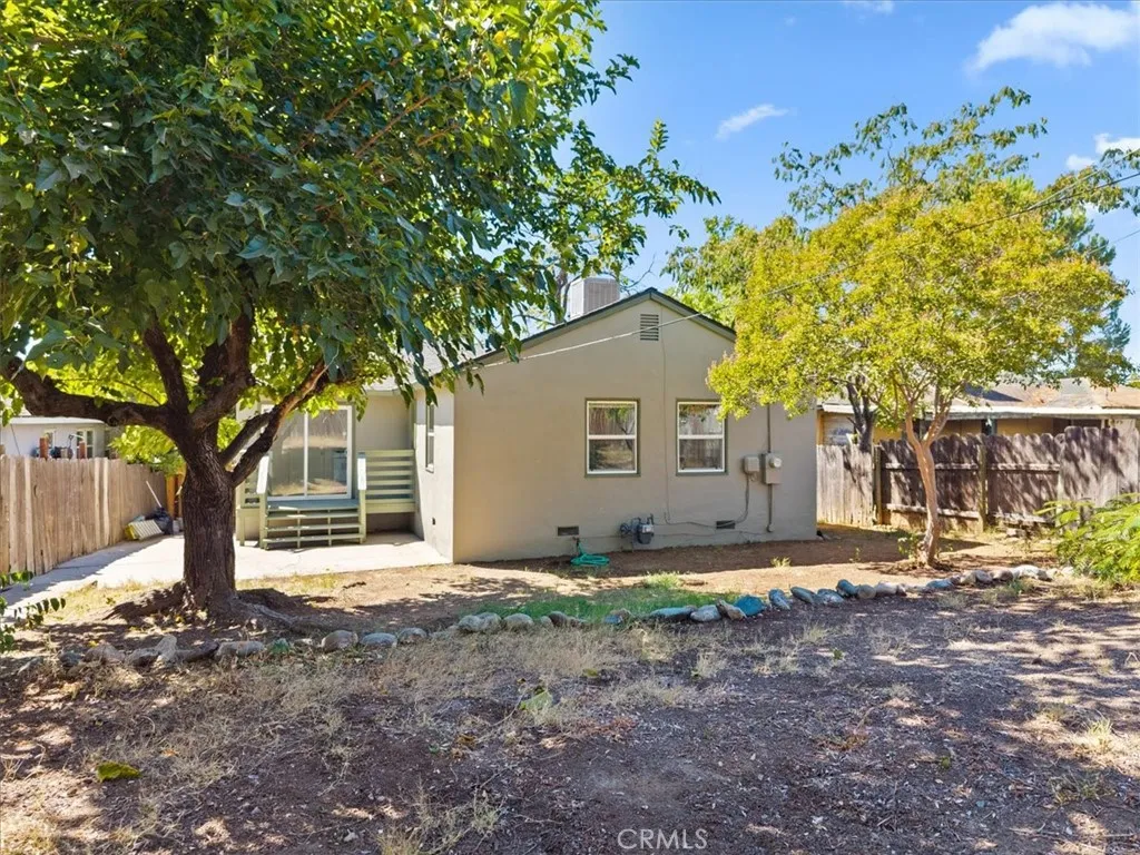 main property photo 15