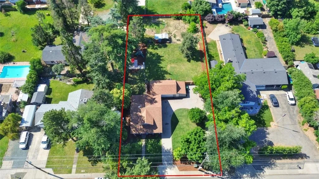 main property photo 50