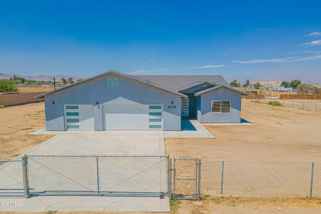 main property photo 2