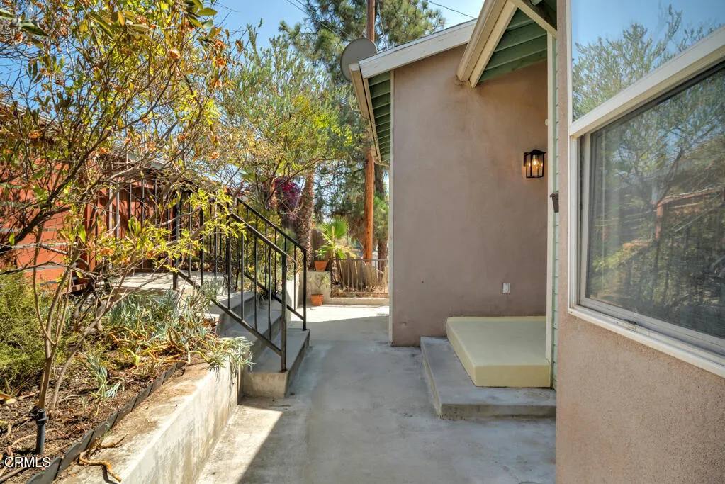 main property photo 46