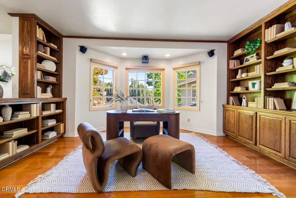 main property photo 27