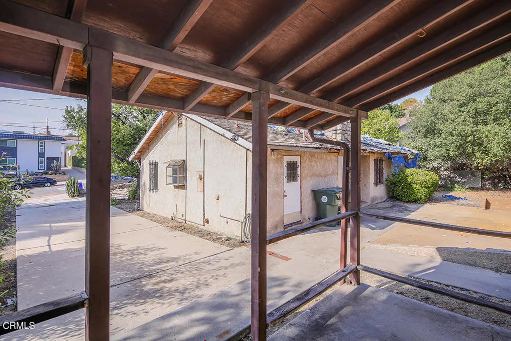 main property photo 18
