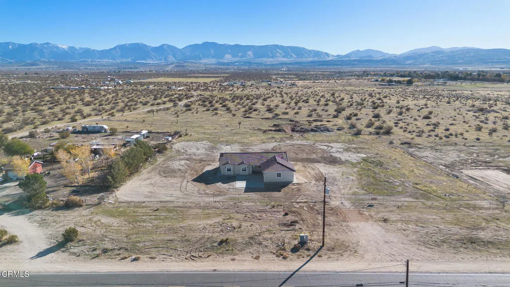 main property photo 27