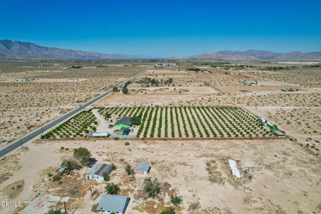 main property photo 10