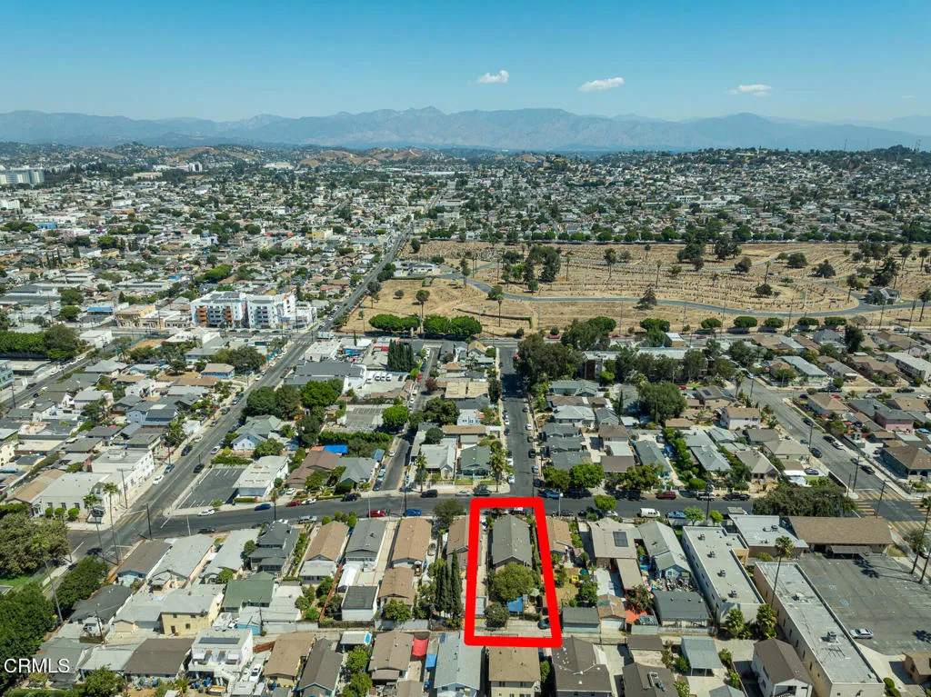 main property photo 10