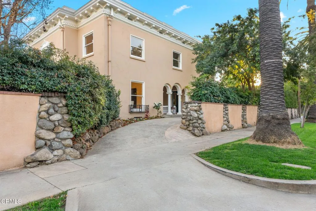 main property photo 48