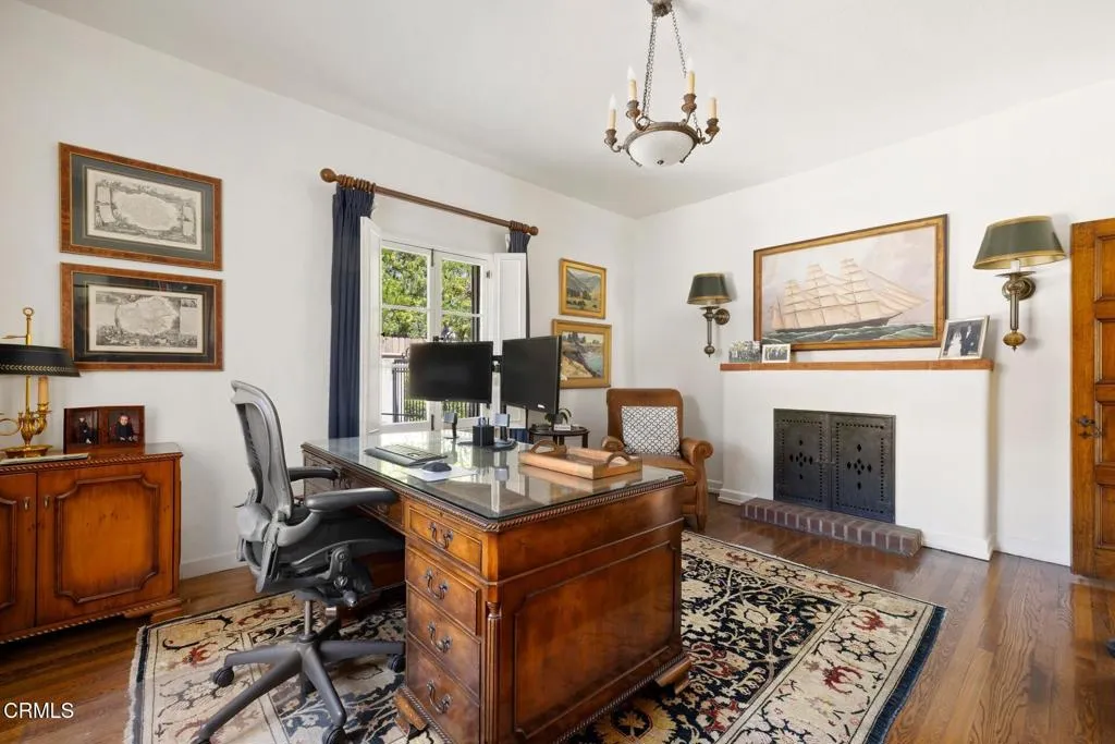 main property photo 18