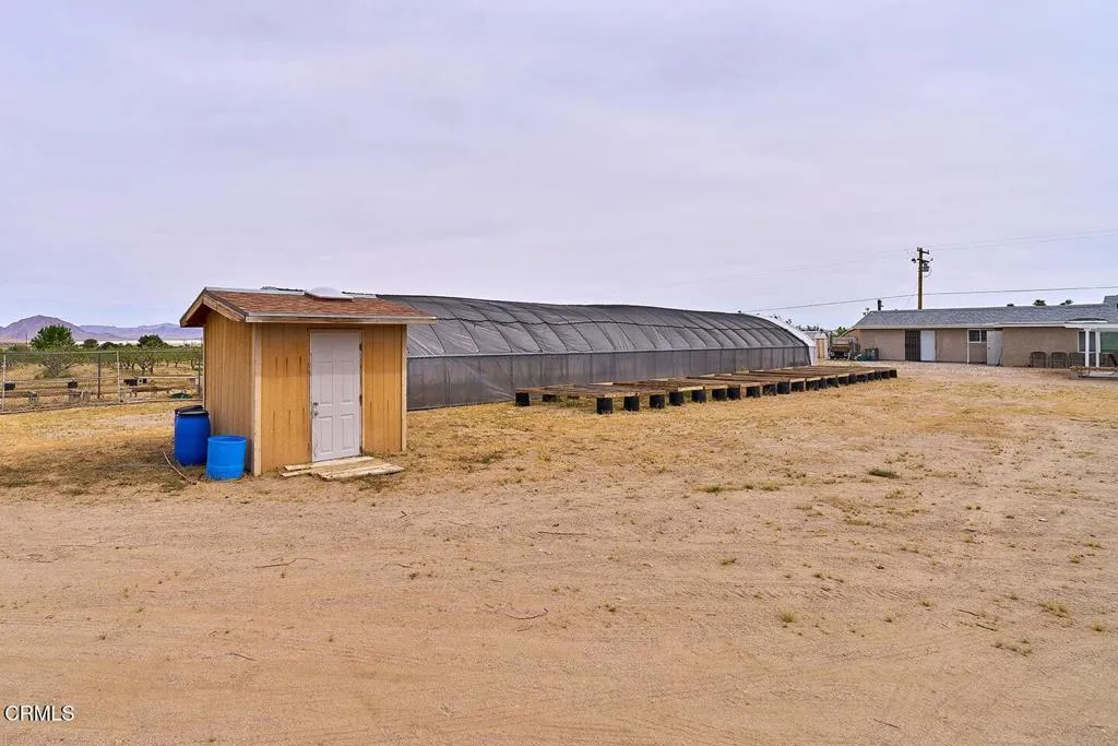 main property photo 50
