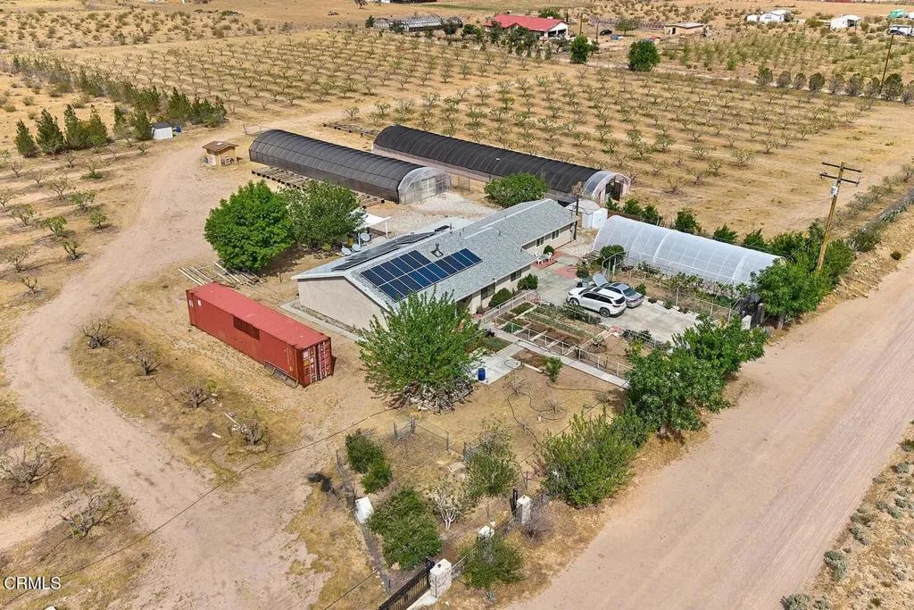 main property photo 9