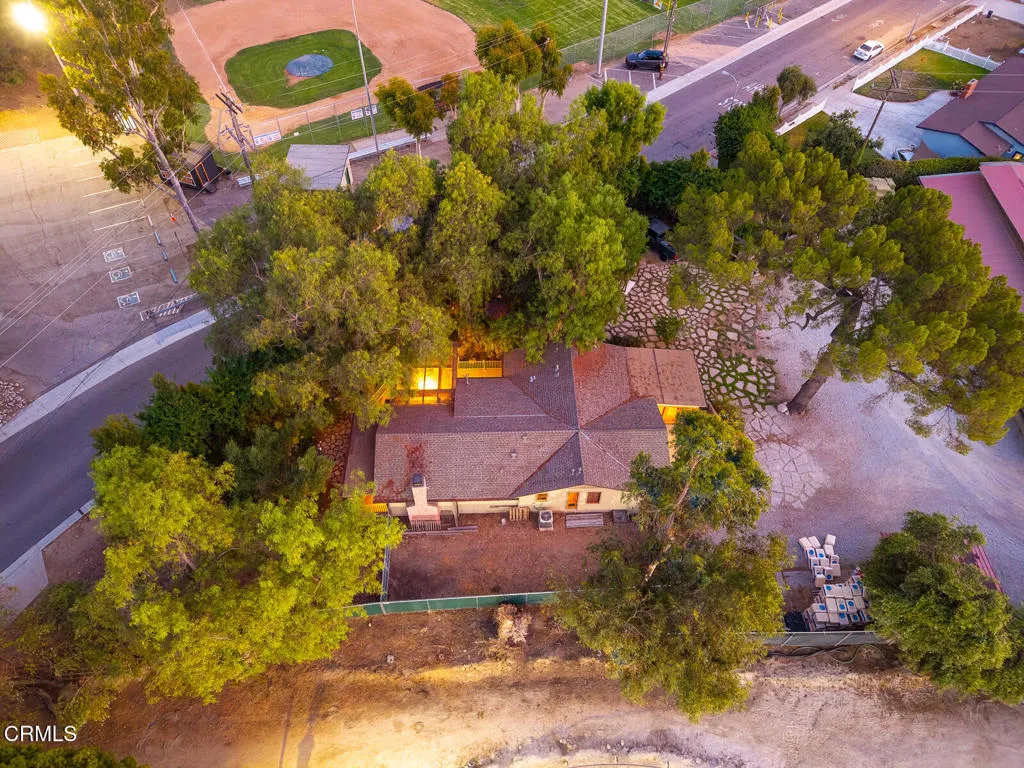main property photo 41