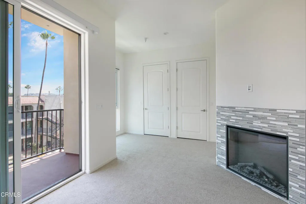main property photo 74
