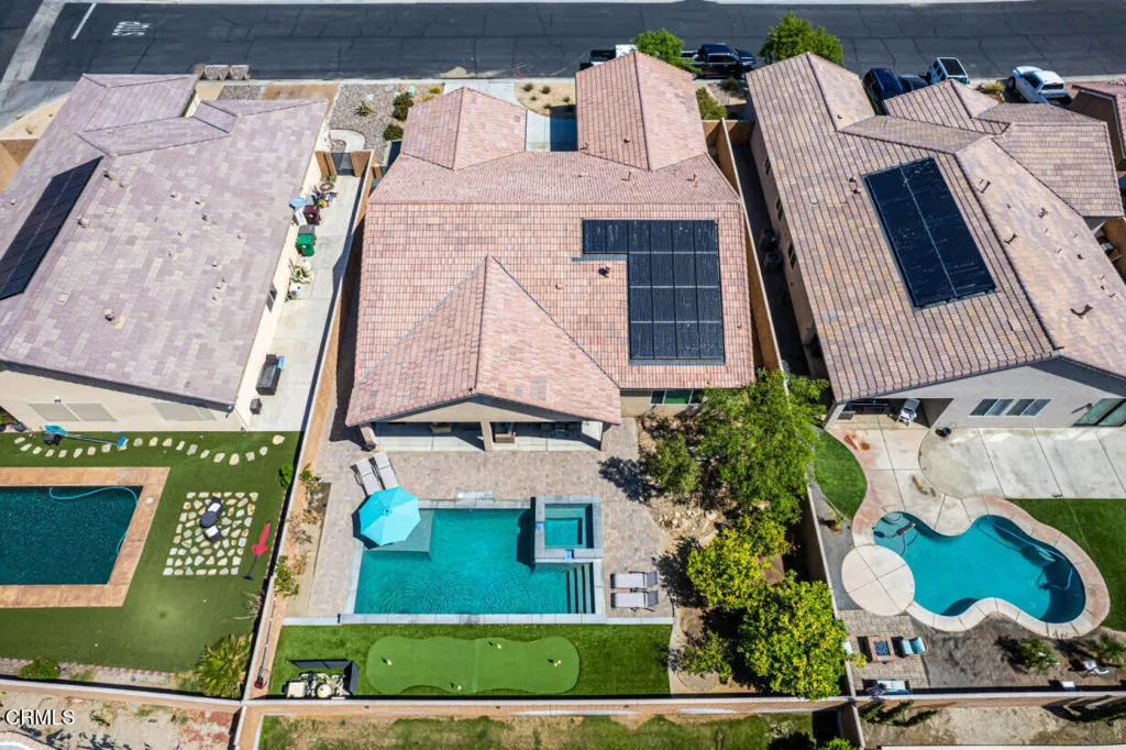 main property photo 26