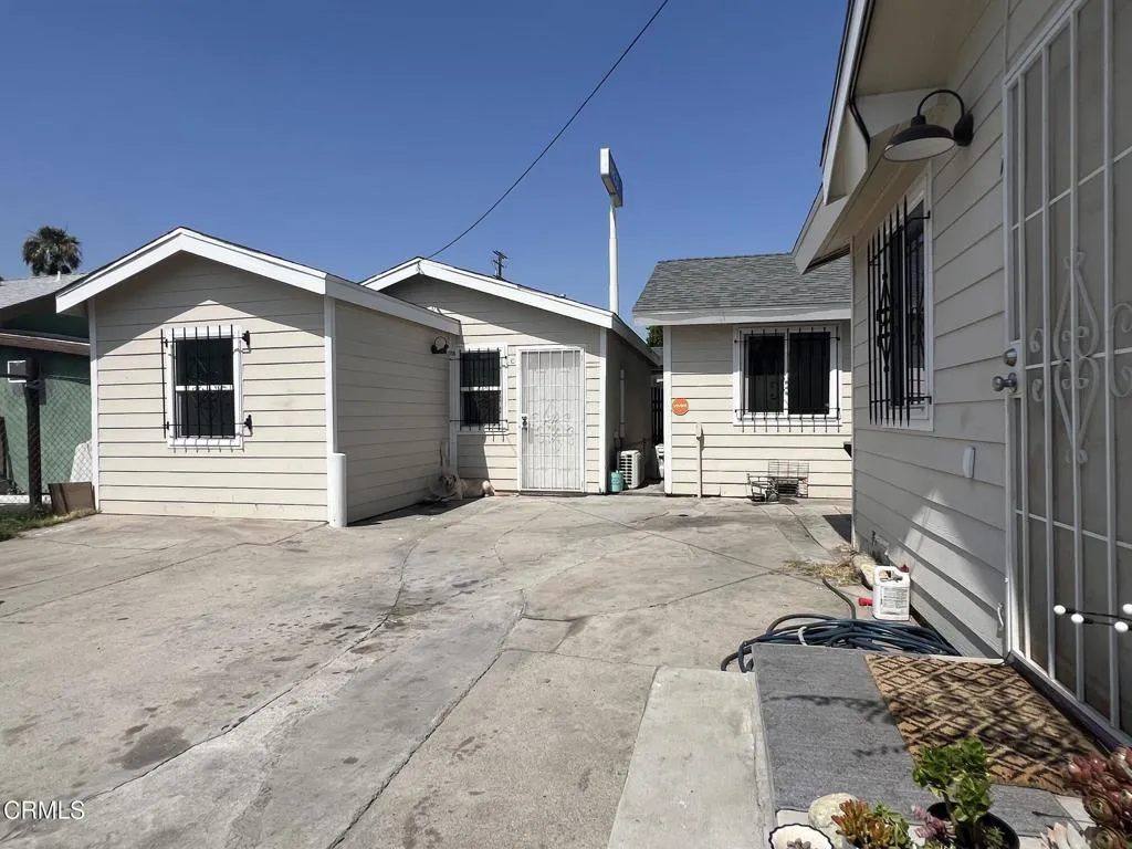 main property photo 34