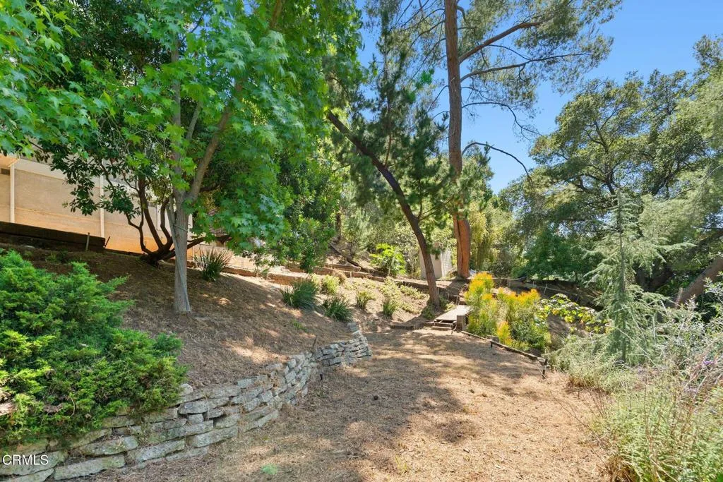 main property photo 58