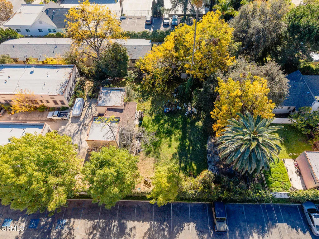 main property photo 47