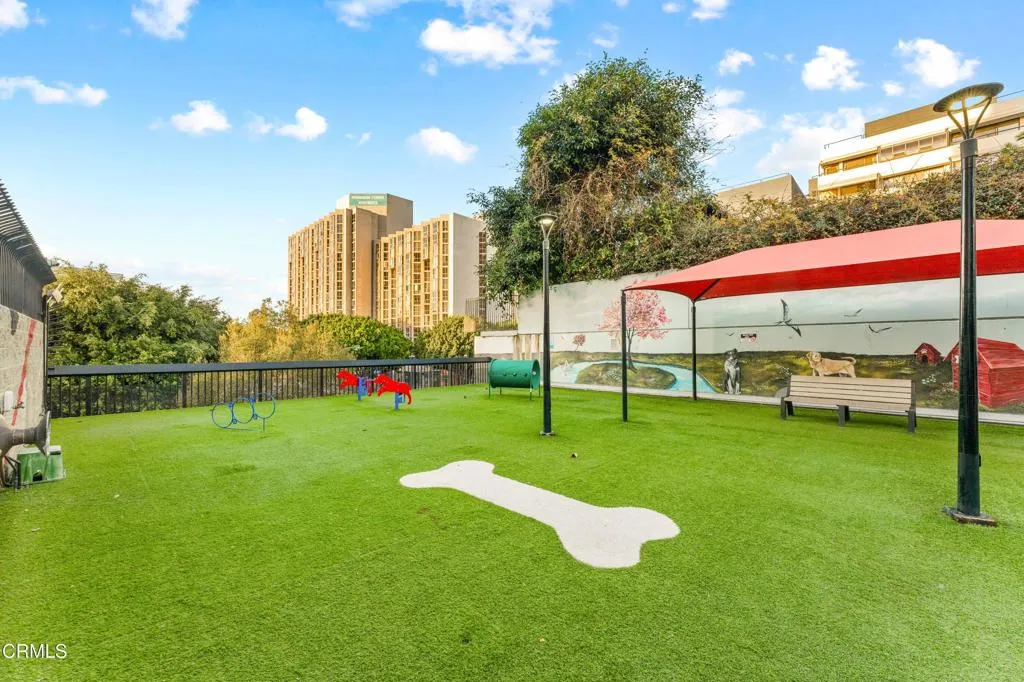 main property photo 59