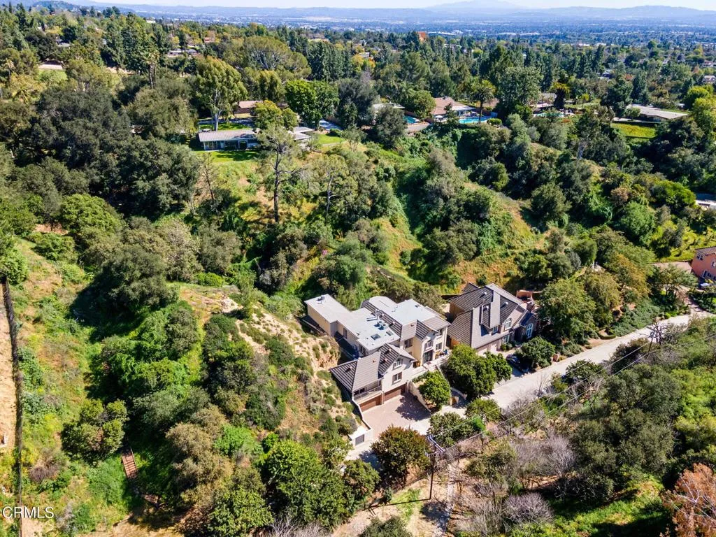 main property photo 67