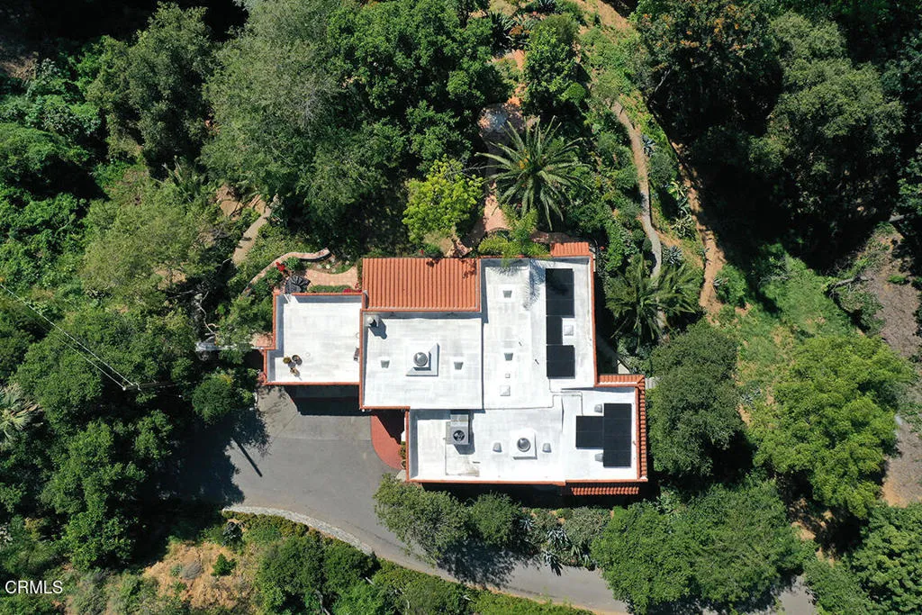 main property photo 49