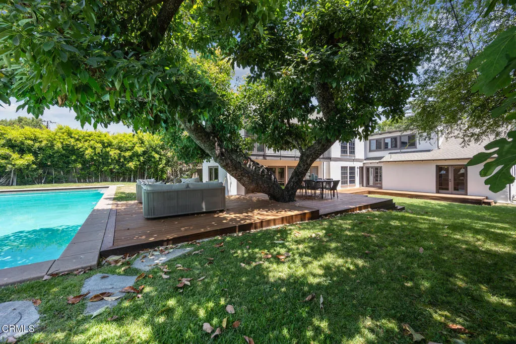 main property photo 51