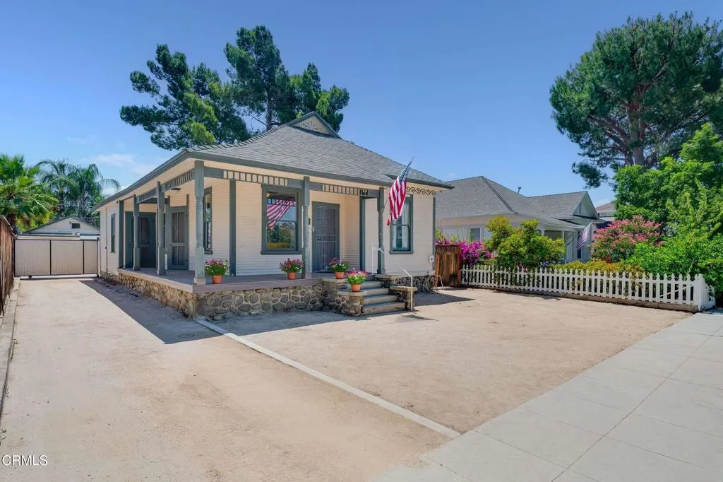 main property photo 1