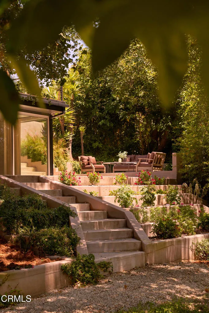 main property photo 59