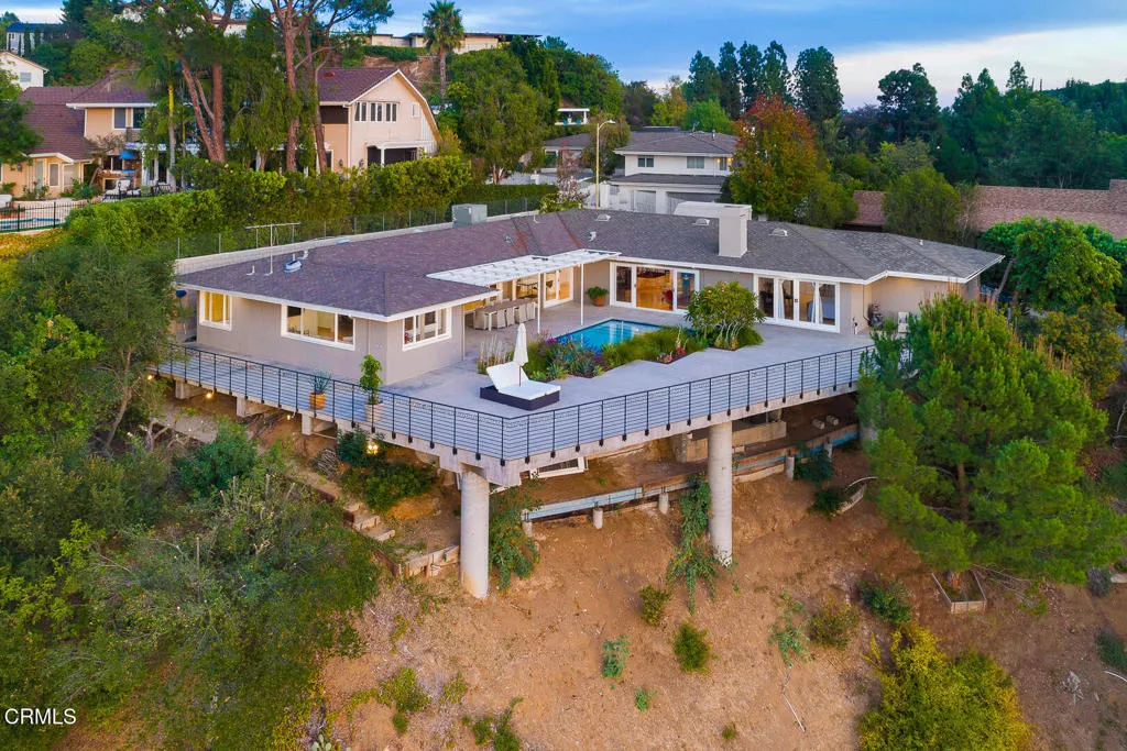 main property photo 65