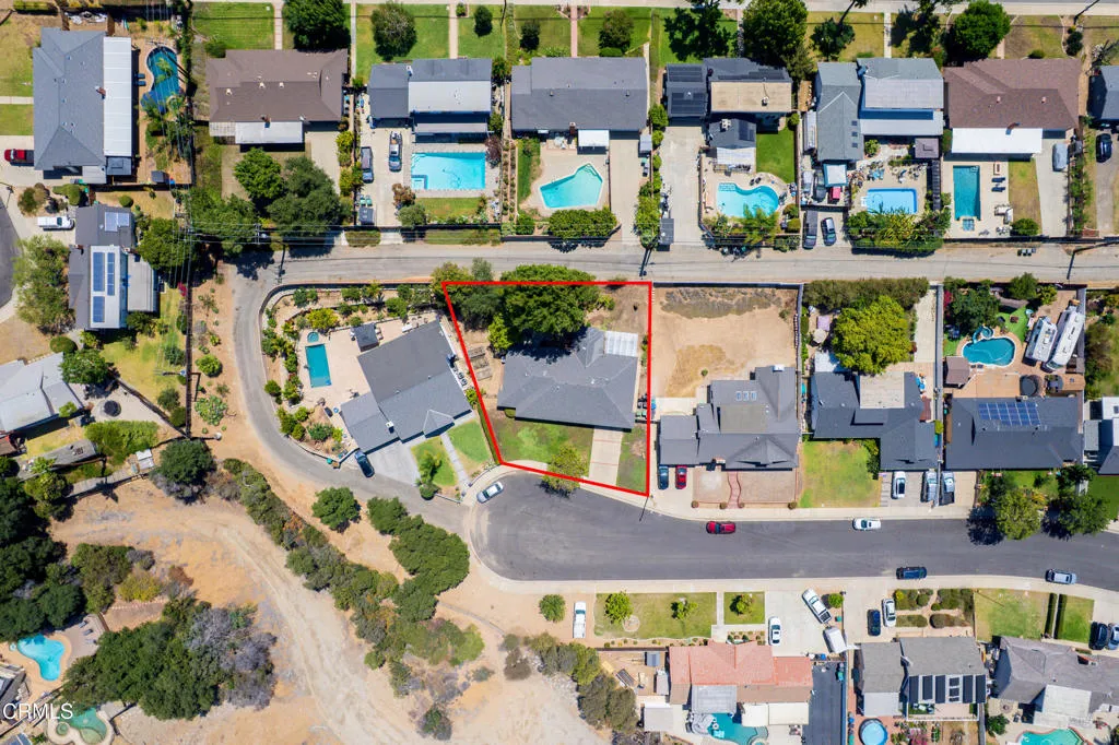 main property photo 36