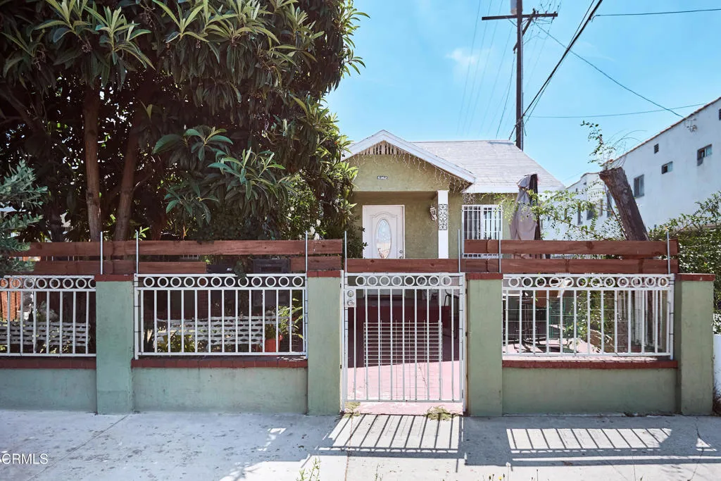 main property photo 2