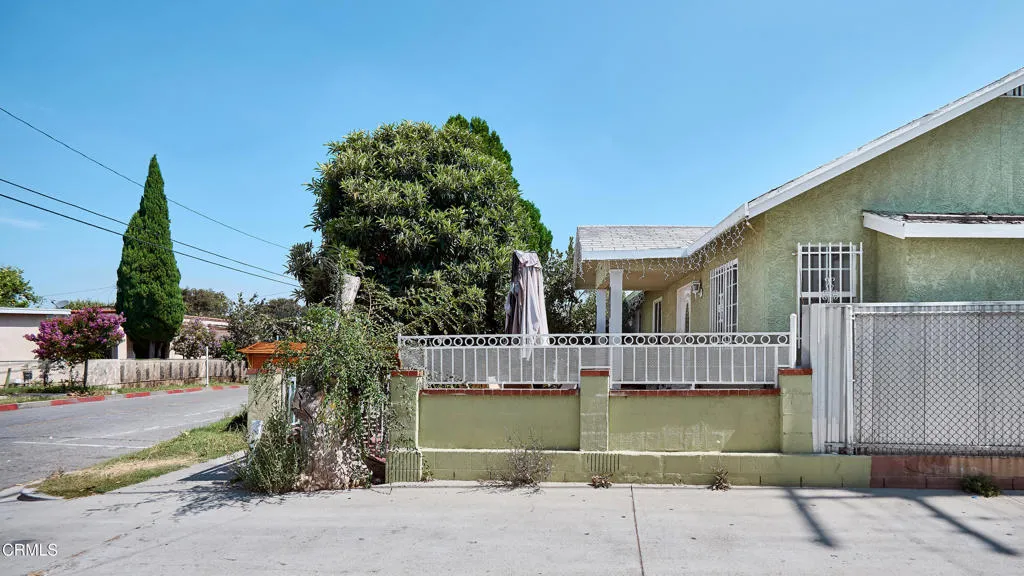 main property photo 42