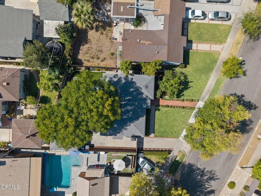 main property photo 43