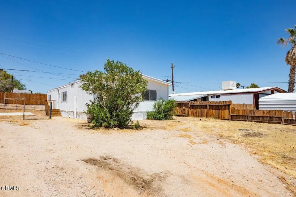 main property photo 33