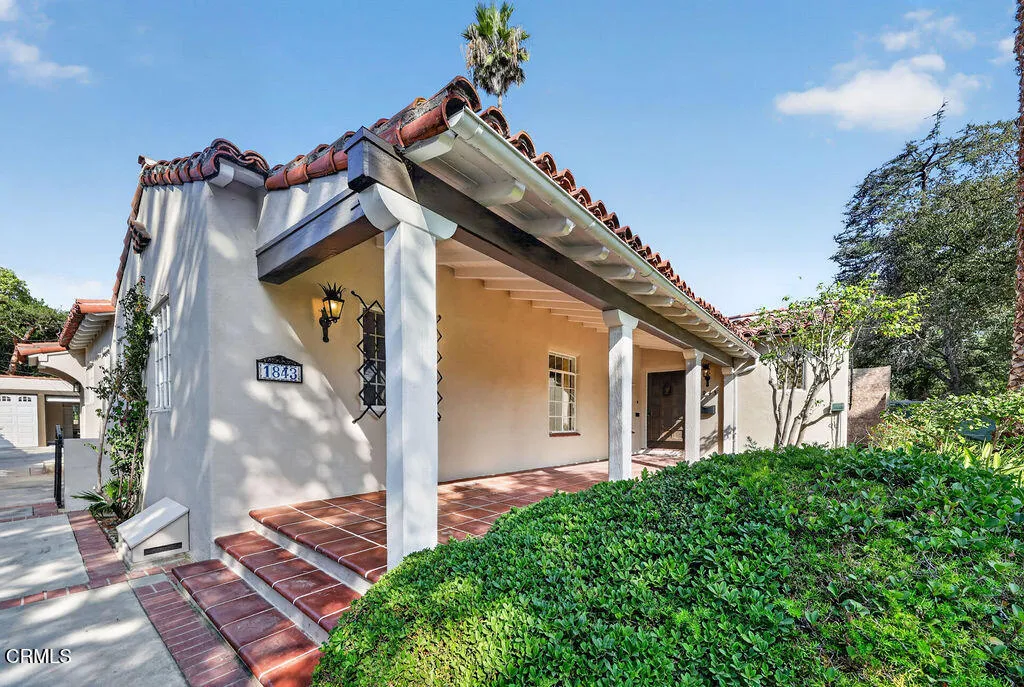 main property photo 1