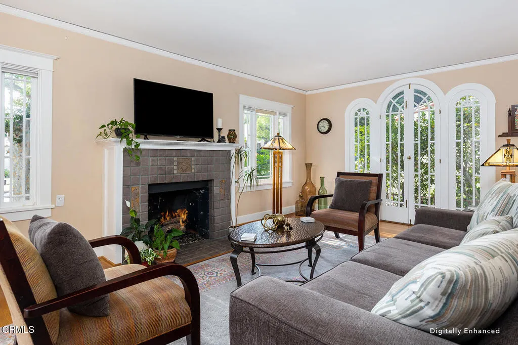 main property photo 6
