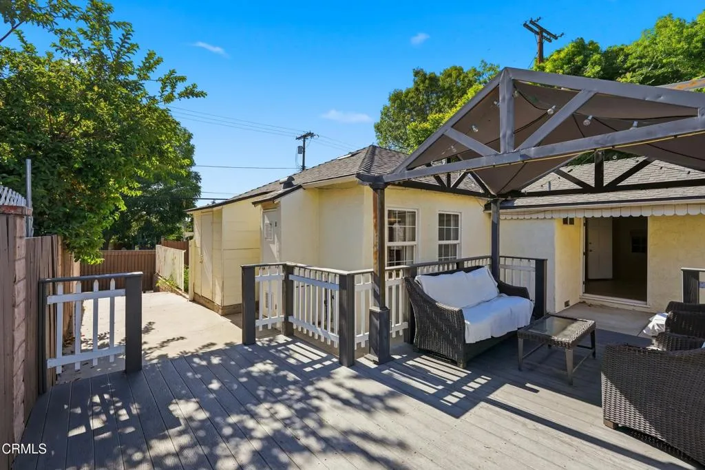 main property photo 28