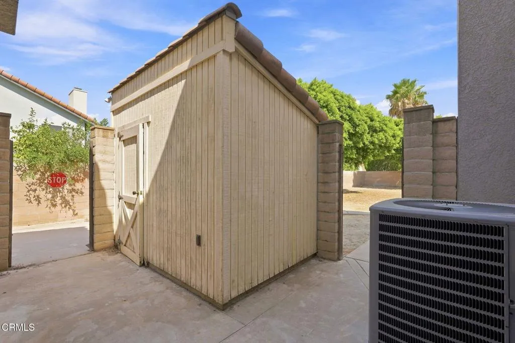 main property photo 45