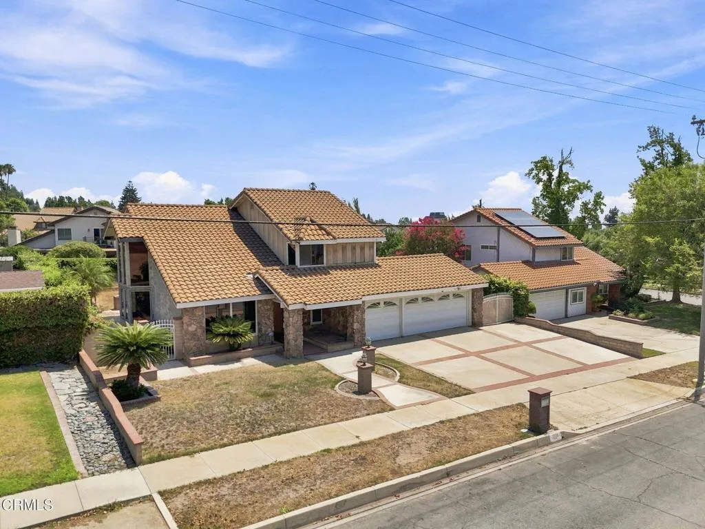 main property photo 42