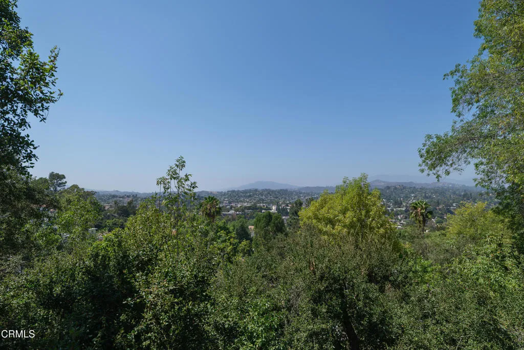 main property photo 70