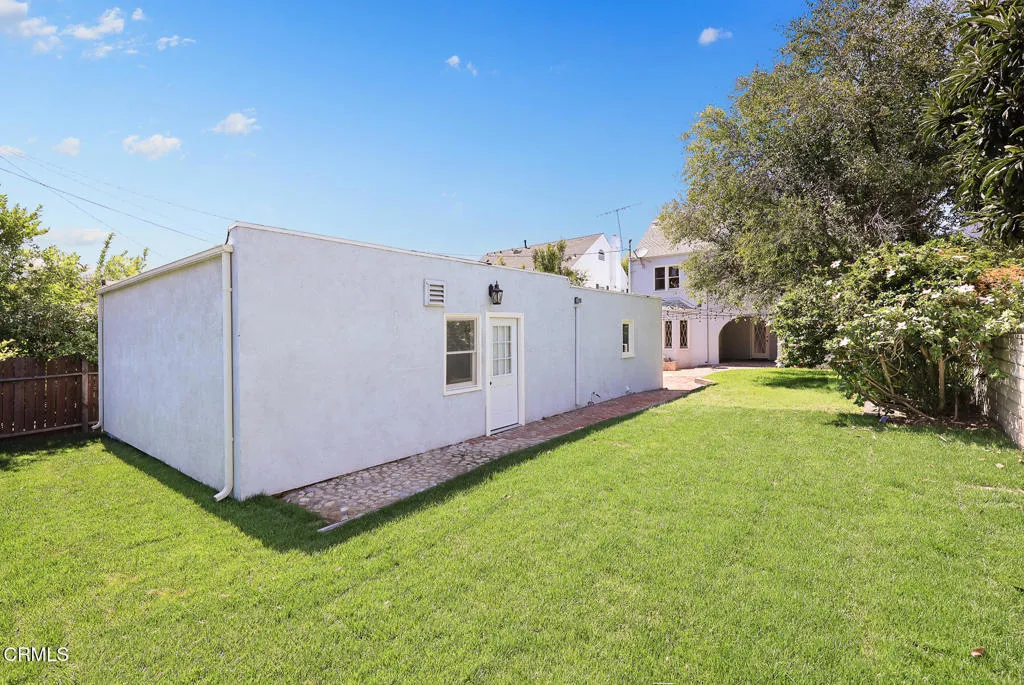 main property photo 14