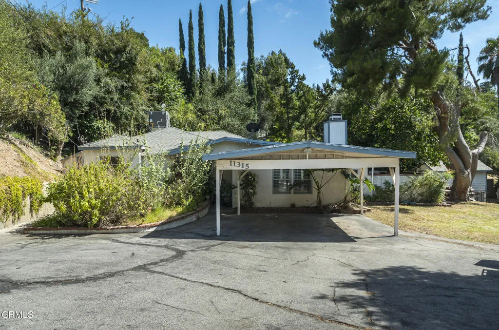 main property photo 0