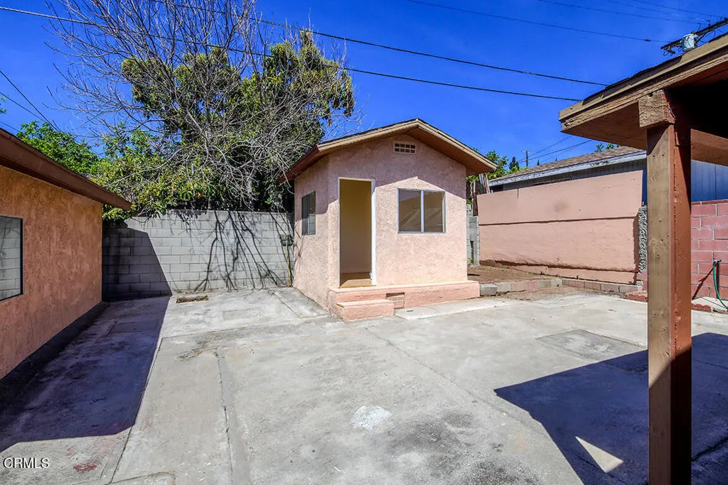 main property photo 24