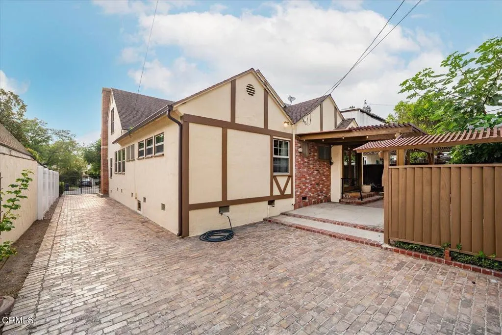 main property photo 46