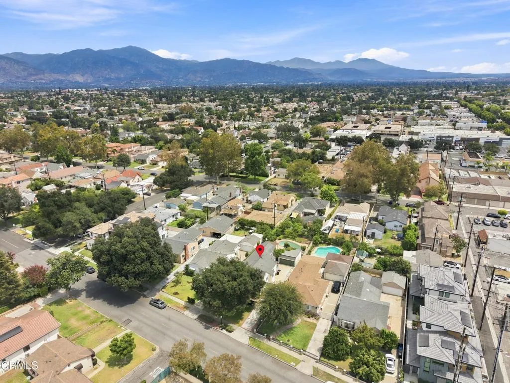main property photo 33