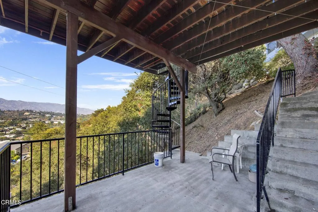 main property photo 21