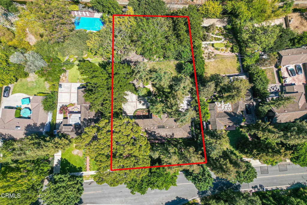 main property photo 50