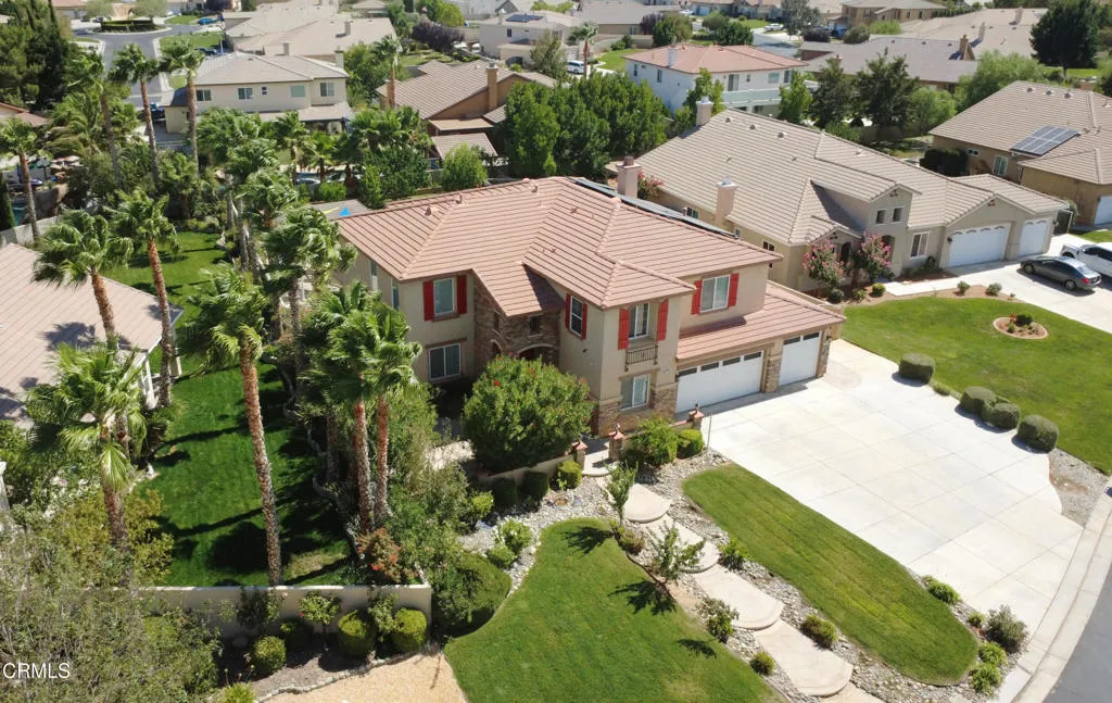 main property photo 2